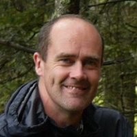 A portrait of Edwin Douwes from testimonial